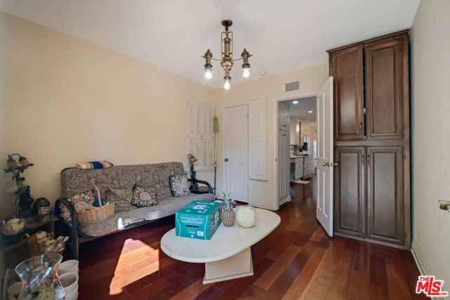 12408 W Sunset Boulevard, Los Angeles, CA 90049