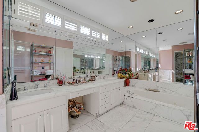 12408 W Sunset Boulevard, Los Angeles, CA 90049