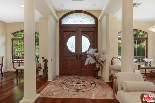 12408 W Sunset Boulevard, Los Angeles, CA 90049