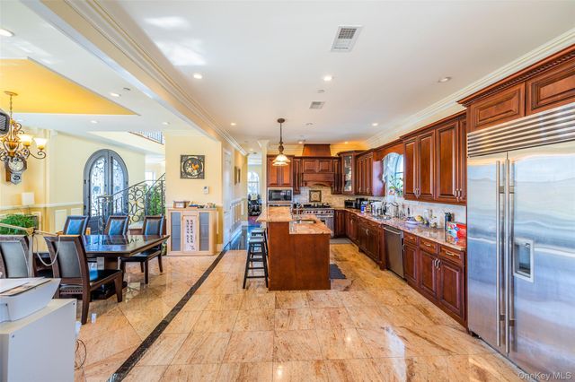 160-03 Cryders Lane, Whitestone, NY 11357