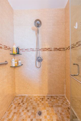 160-03 Cryders Lane, Whitestone, NY 11357