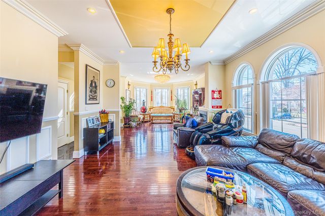 160-03 Cryders Lane, Whitestone, NY 11357