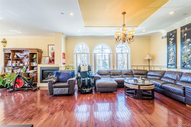 160-03 Cryders Lane, Whitestone, NY 11357