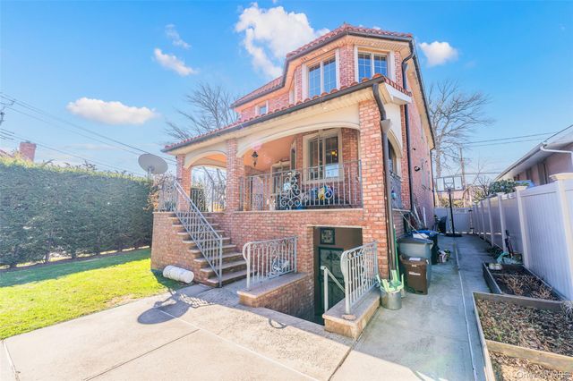 160-03 Cryders Lane, Whitestone, NY 11357