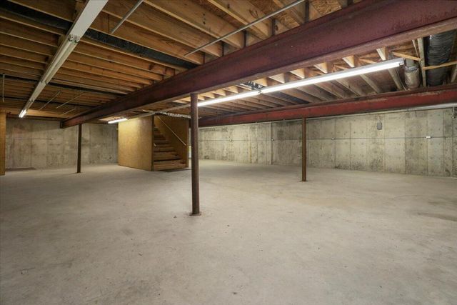 1006 Nettleton Avenue, Thayer, MO 65791