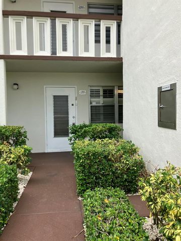 130 Southampton B, West Palm Beach, FL 33417