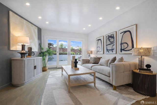 585 Crestlake Drive, San Francisco, CA 94132