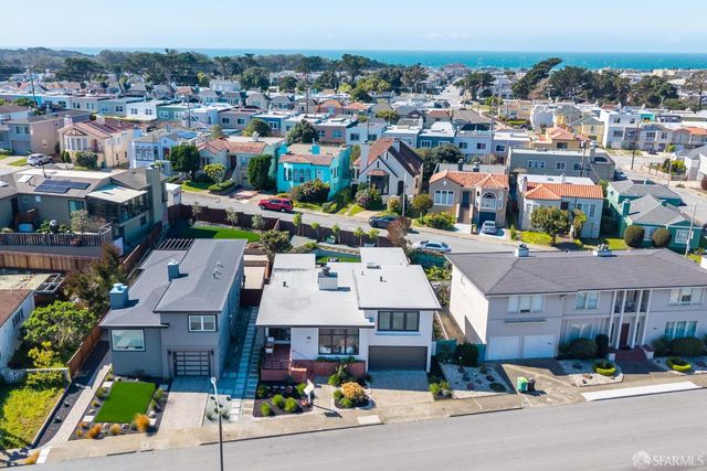 585 Crestlake Drive, San Francisco, CA 94132