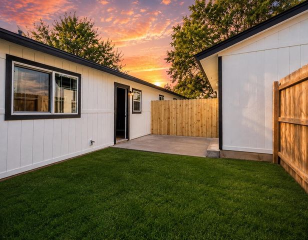 4900 E Stassney LN, Austin, TX 78744