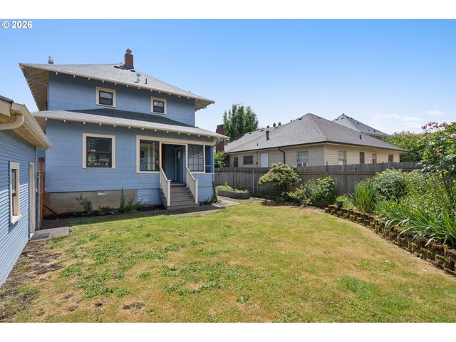 1547 Se 32ND Ave, Portland, OR 97214