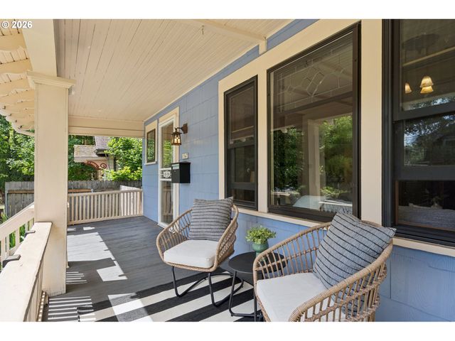 1547 Se 32ND Ave, Portland, OR 97214
