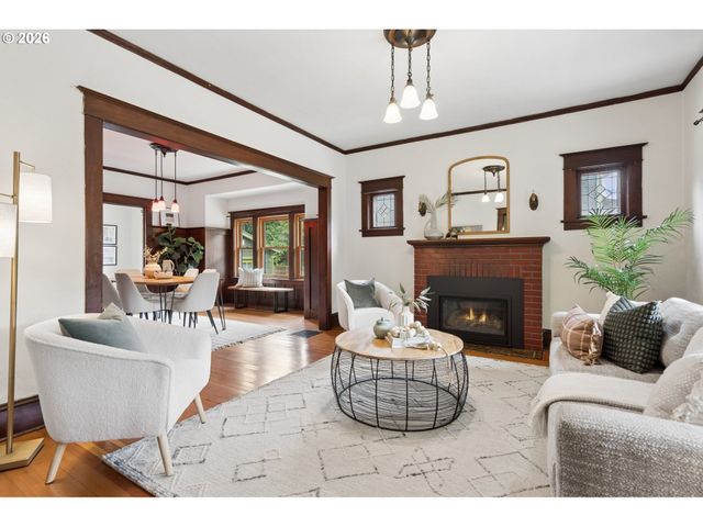 1547 Se 32ND Ave, Portland, OR 97214