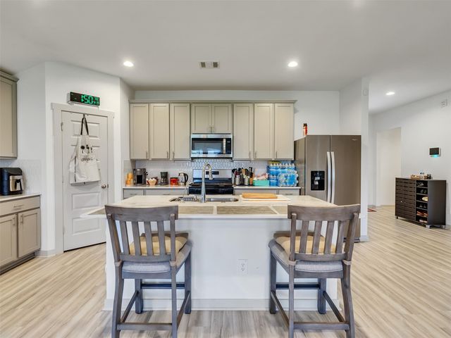 3438 Lake Landing Lane, Missouri City, TX 77459