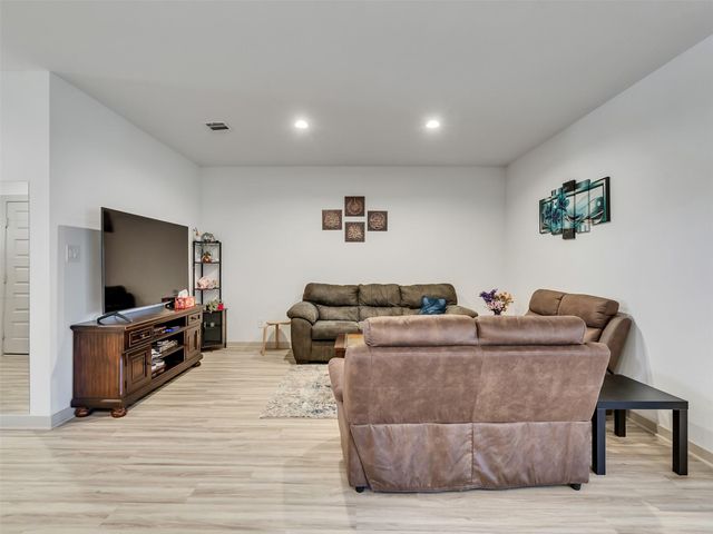 3438 Lake Landing Lane, Missouri City, TX 77459