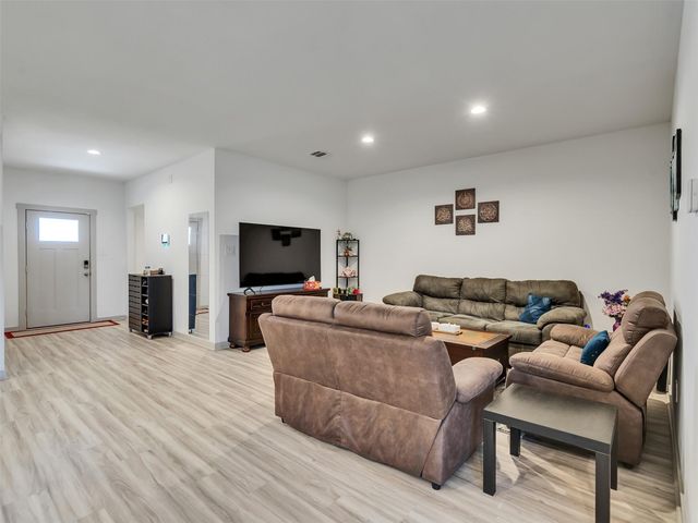 3438 Lake Landing Lane, Missouri City, TX 77459