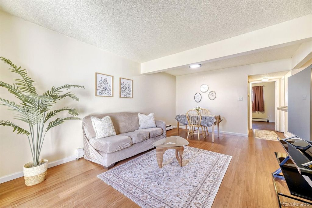 4641 S Lowell Boulevard B, Denver, CO 80236