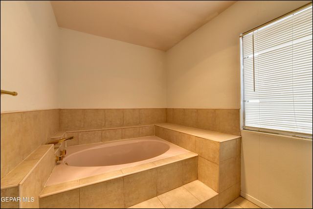 3307 JACKSON Avenue, El Paso, TX 79930