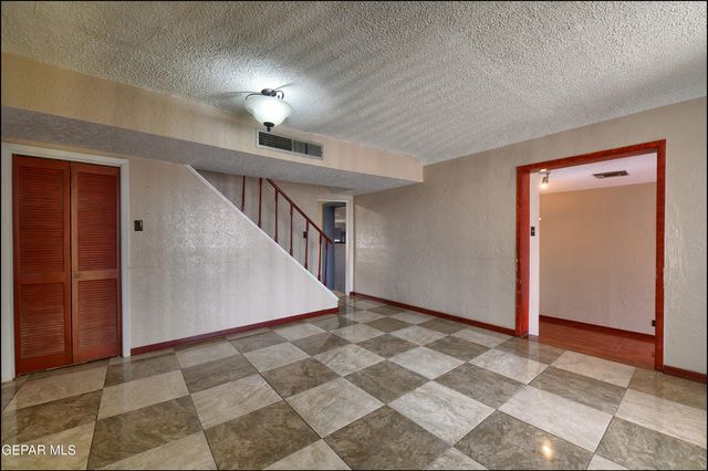 3307 JACKSON Avenue, El Paso, TX 79930