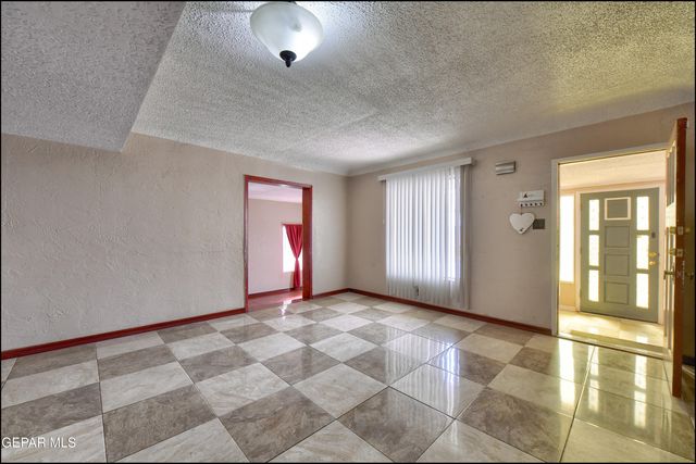 3307 JACKSON Avenue, El Paso, TX 79930