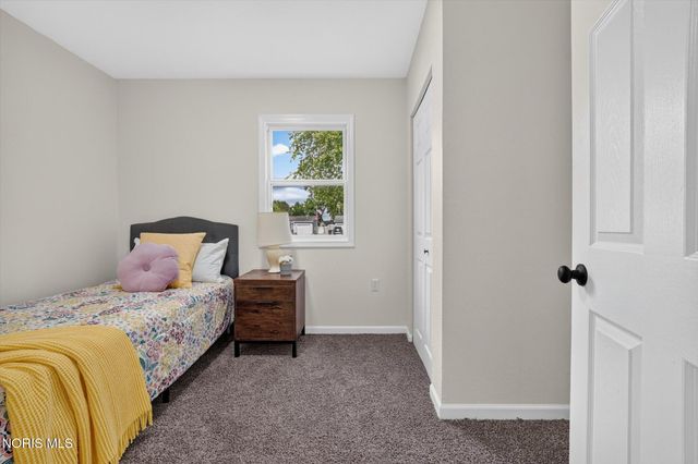 117 N Goodrich Street, Oregon, OH 43616