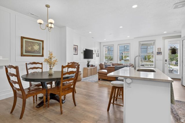 5143 W SPLIT ROCK DR, South Jordan, UT 84009