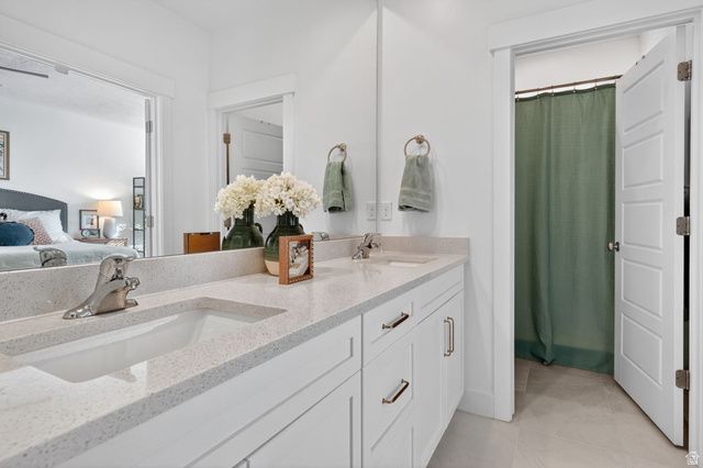 5143 W SPLIT ROCK DR, South Jordan, UT 84009