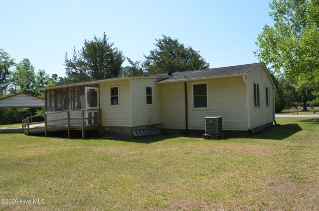 158 Otway Farm Road, Beaufort, NC 28516