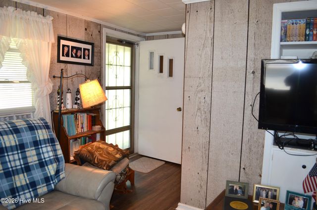 158 Otway Farm Road, Beaufort, NC 28516