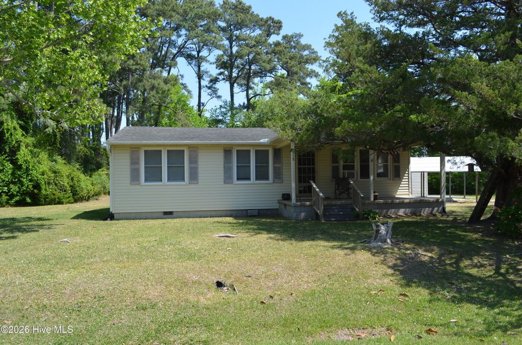 158 Otway Farm Road, Beaufort, NC 28516