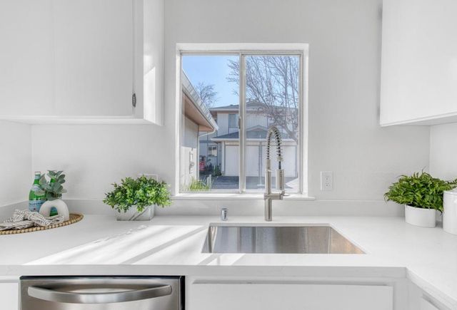 258 Ventura Avenue, Palo Alto, CA 94306