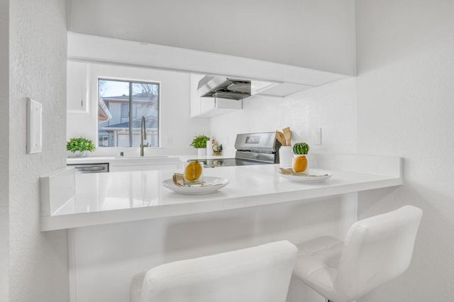 258 Ventura Avenue, Palo Alto, CA 94306