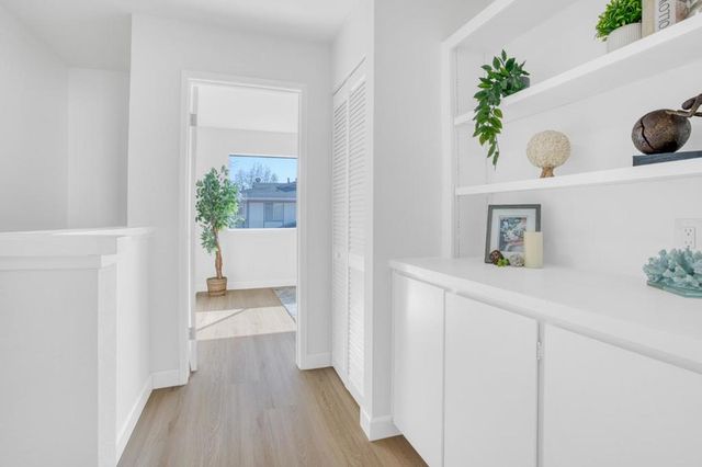 258 Ventura Avenue, Palo Alto, CA 94306