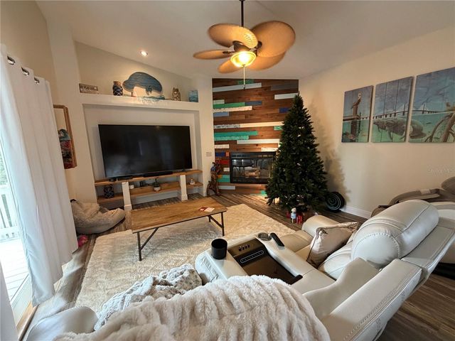 508 83RD STREET NW, Bradenton, FL 34209