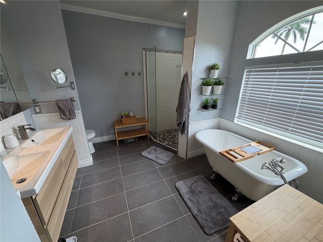 508 83RD STREET NW, Bradenton, FL 34209