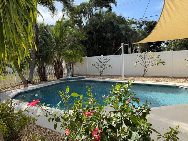 508 83RD STREET NW, Bradenton, FL 34209