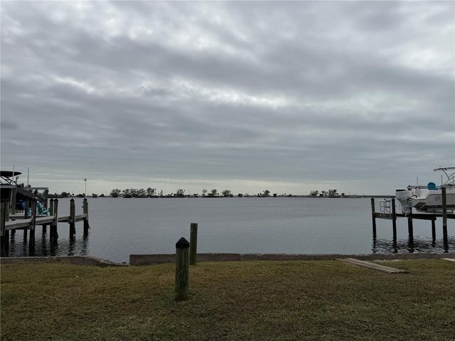 508 83RD STREET NW, Bradenton, FL 34209