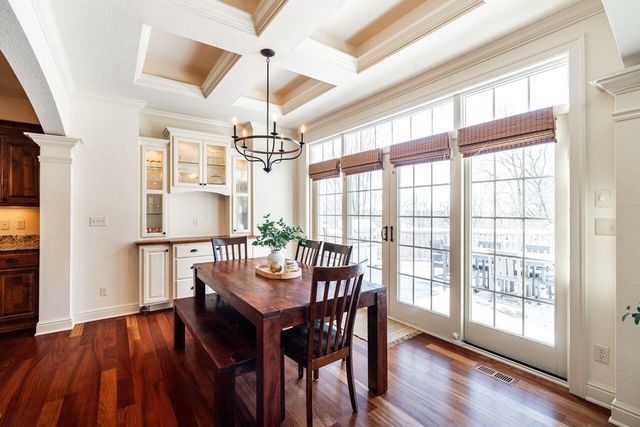 631 Stepping Stone WAY, Pewaukee, WI 53072