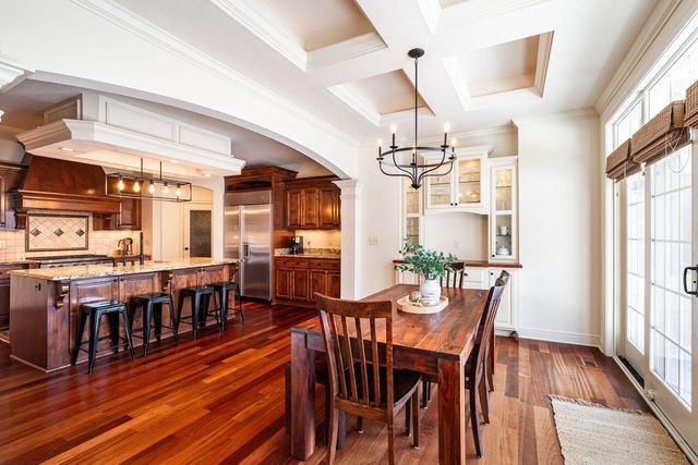 631 Stepping Stone WAY, Pewaukee, WI 53072