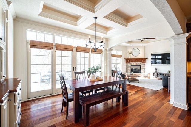 631 Stepping Stone WAY, Pewaukee, WI 53072