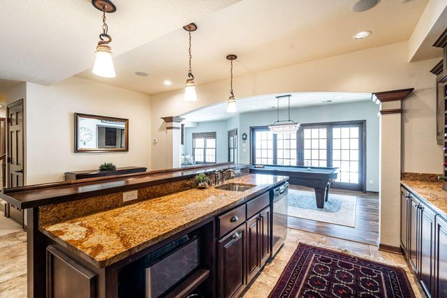 631 Stepping Stone WAY, Pewaukee, WI 53072