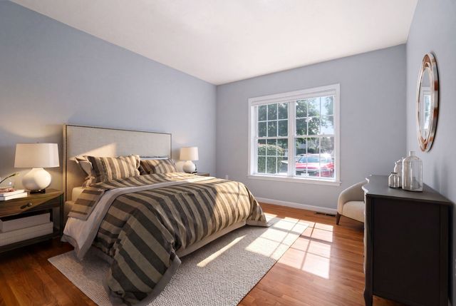 36 Cambridge Road 32, Woburn, MA 01801