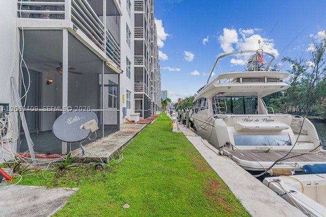 3660 NE 166th St 114, North Miami Beach, FL 33160