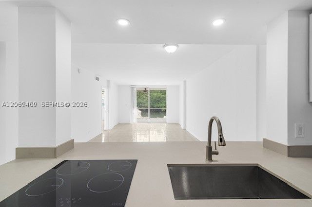 3660 NE 166th St 114, North Miami Beach, FL 33160