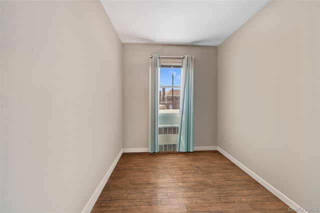 6991 Caldwell Avenue, Maspeth, NY 11378