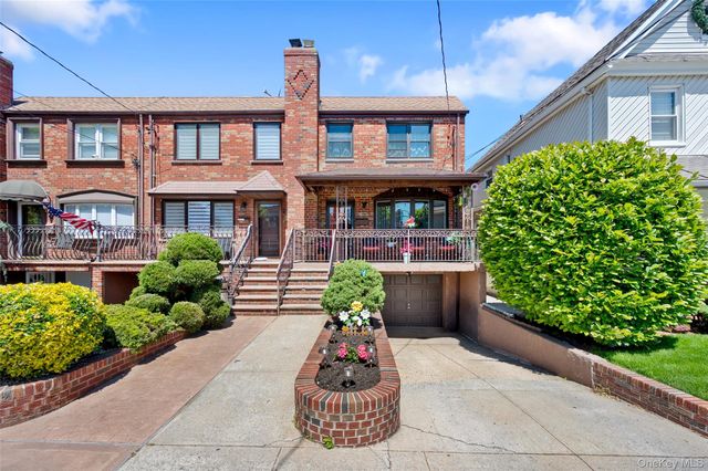 6991 Caldwell Avenue, Maspeth, NY 11378