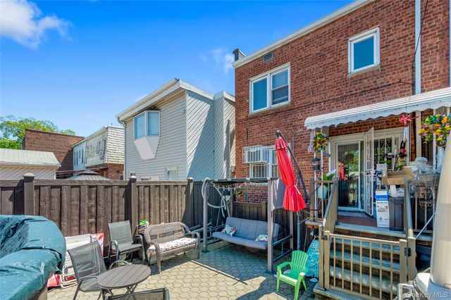 6991 Caldwell Avenue, Maspeth, NY 11378