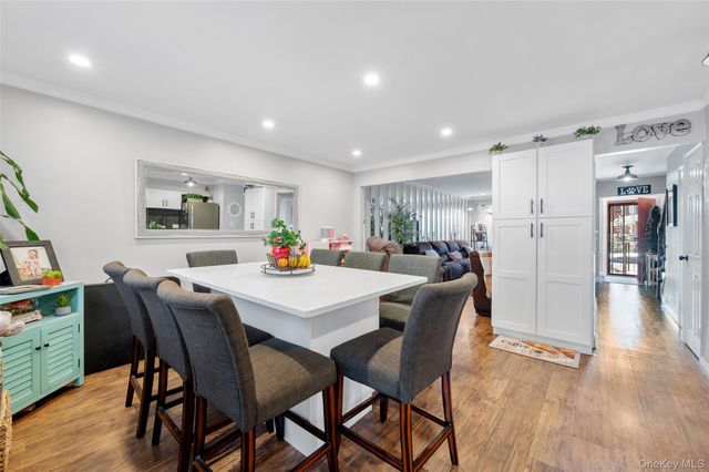 6991 Caldwell Avenue, Maspeth, NY 11378