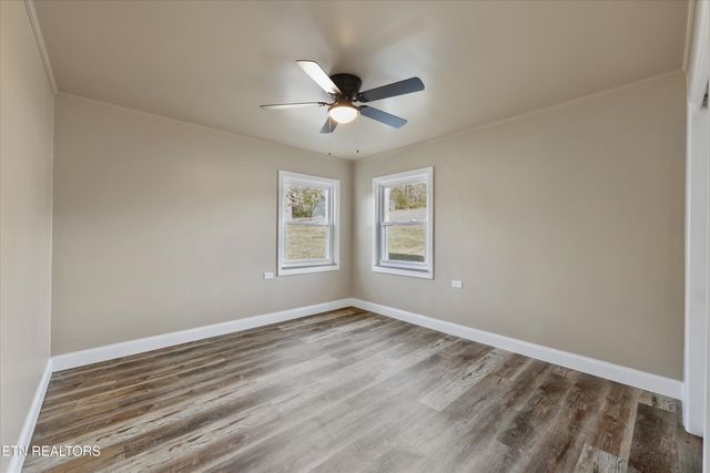 12368 Dry Valley Rd, Loudon, TN 37774