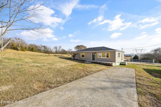 12368 Dry Valley Rd, Loudon, TN 37774