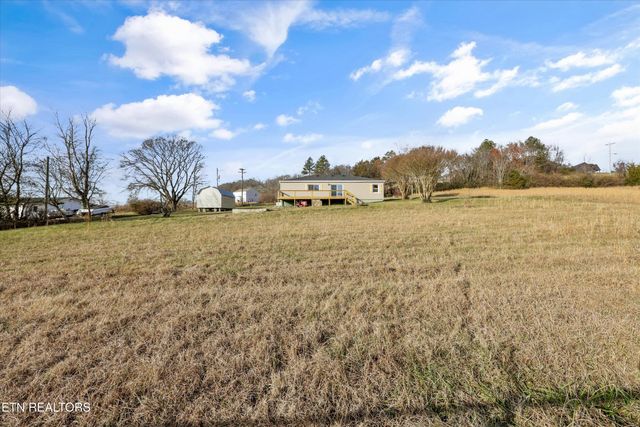 12368 Dry Valley Rd, Loudon, TN 37774